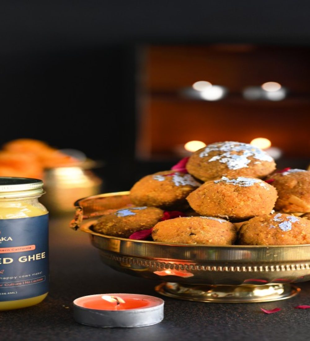 Ghee Besan Ladoo